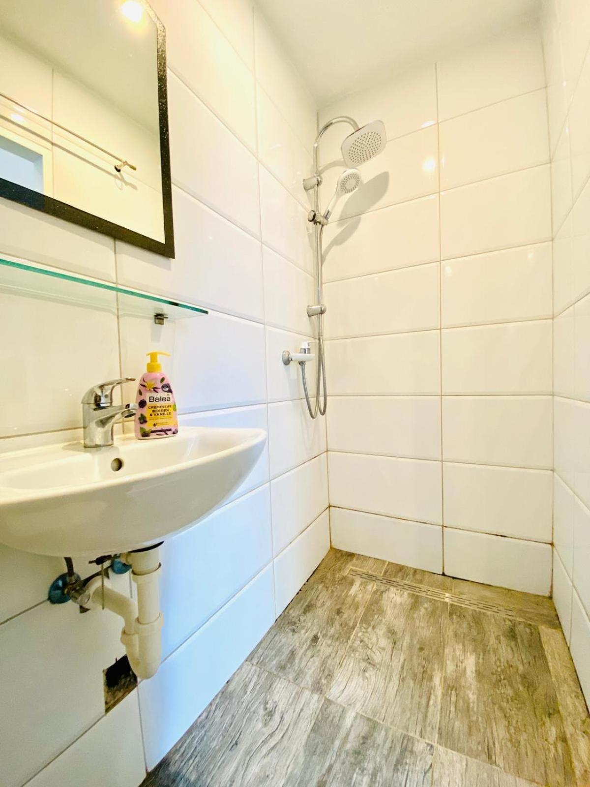 Cute 1Br Apt - 10 Mins Walk From Downtown Wenen Buitenkant foto
